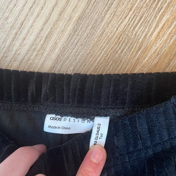 ASOS DESIGN Tall kick flare pants in black + cord - Picture 4 of 4